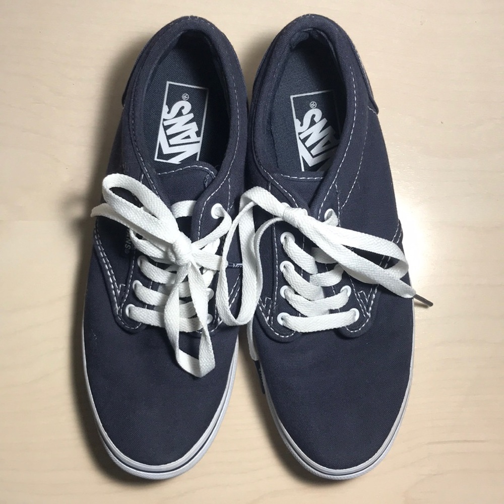 BRAND NEW VANS